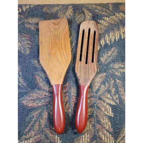 Mad Kitchen Acacia and Red Spurtles- Set of 2 - Picture 1 of 3
